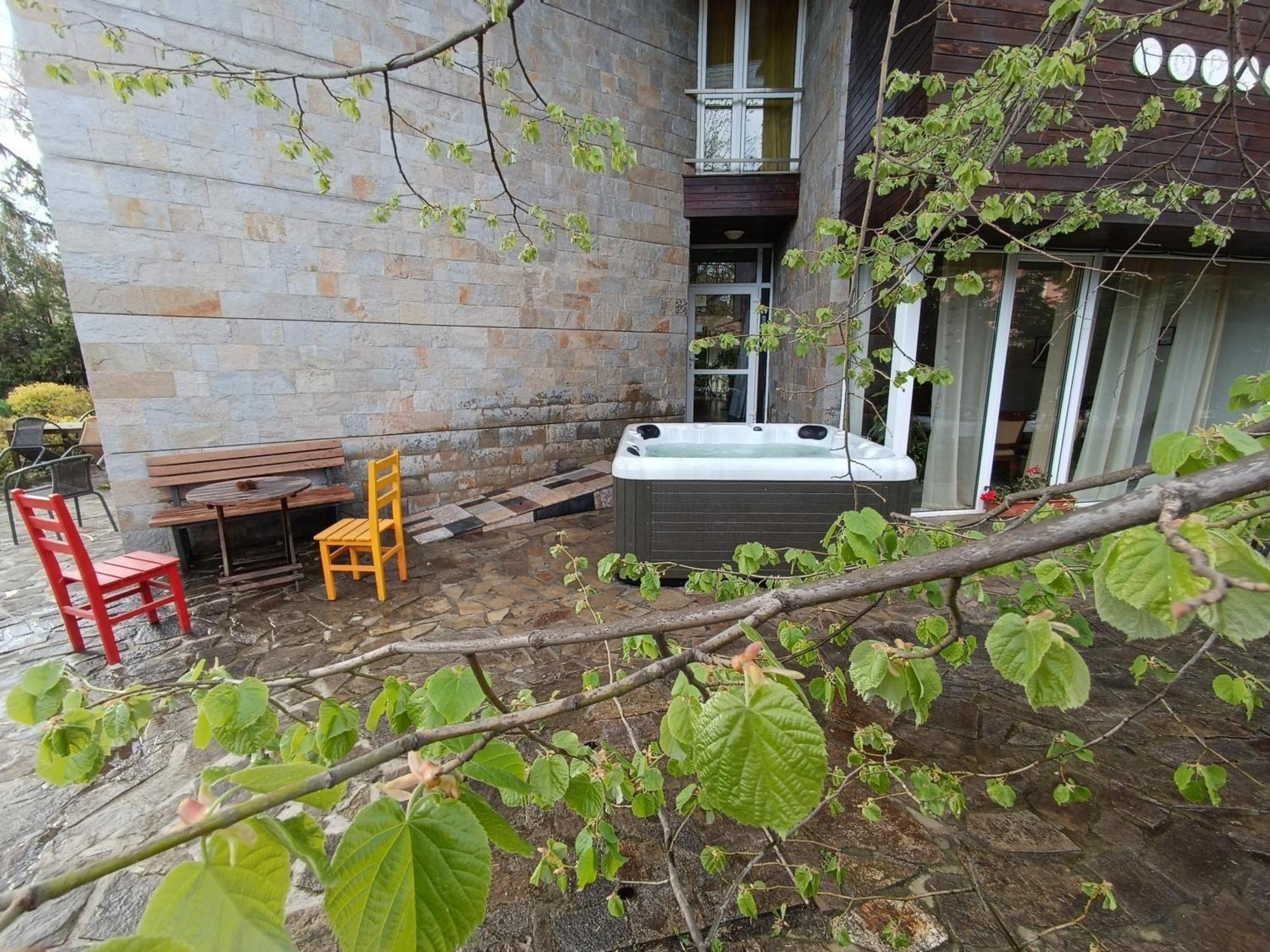 Villa "Forest Way" Pirdop エクステリア 写真