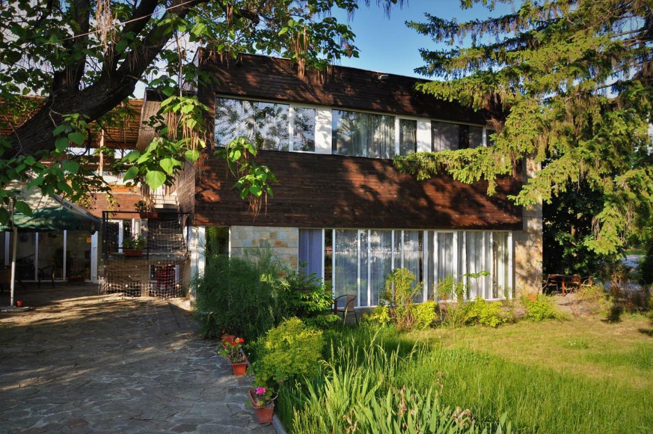 Villa "Forest Way" Pirdop エクステリア 写真